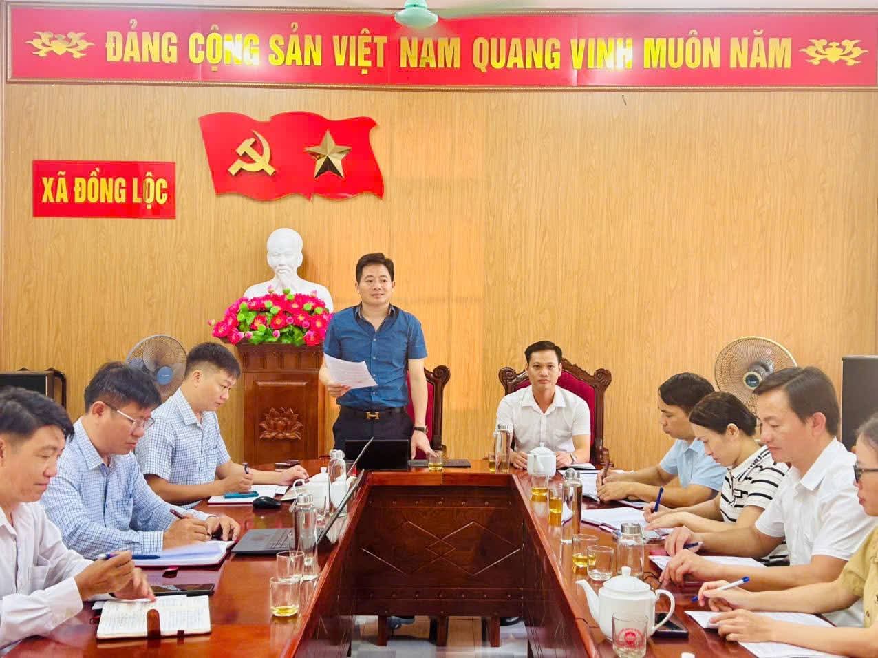 THƯỜNG TRỰC HĐND XÃ ĐỒNG LỘC TỔ CHỨC CUỘC HỌP THƯỜNG KỲ THÁNG 10