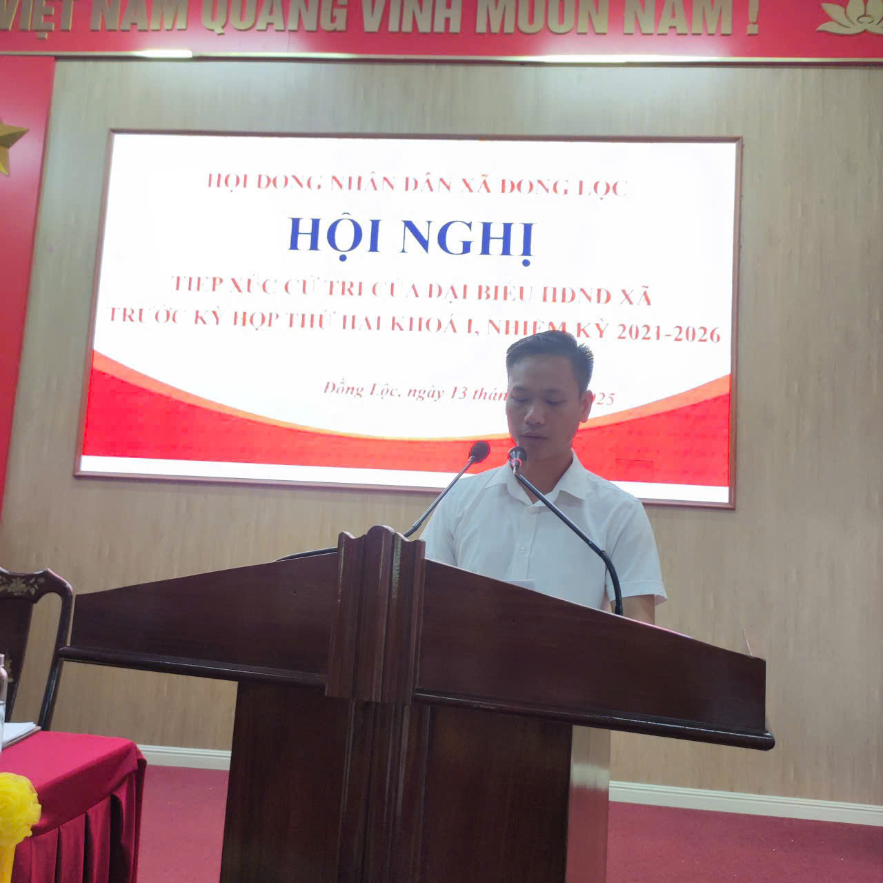 Tiếp xúc cử tri trước kỳ họp thứ hai HĐND xã Đồng Lộc