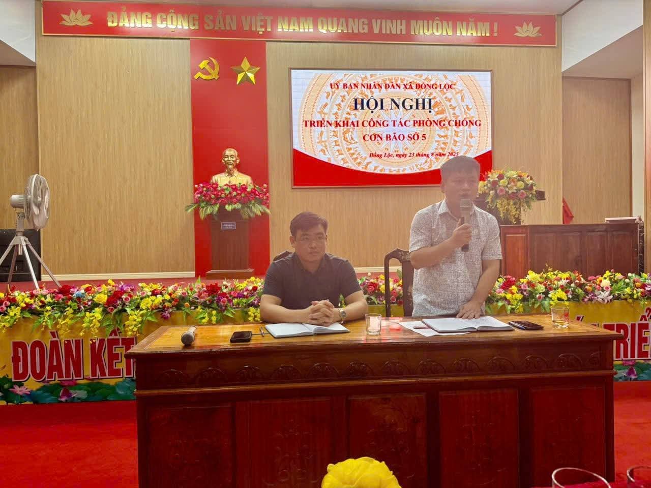 Xã Đồng Lộc dự hội nghị trực tuyến ứng phó với bão số 5 và triển khai nhiệm vụ phòng, chống bão trên địa bàn xã