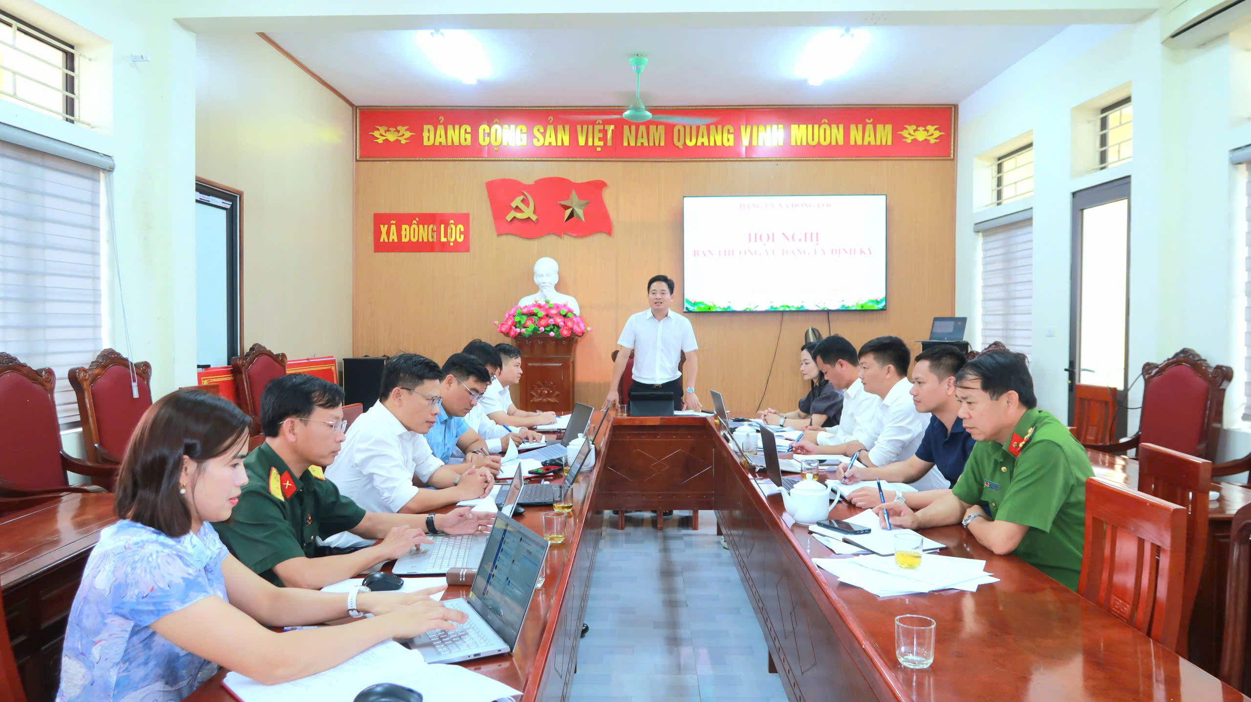 ĐỒNG LỘC TỔ CHỨC HỘI NGHỊ BAN THƯỜNG VỤ ĐẢNG ỦY THƯỜNG KỲ