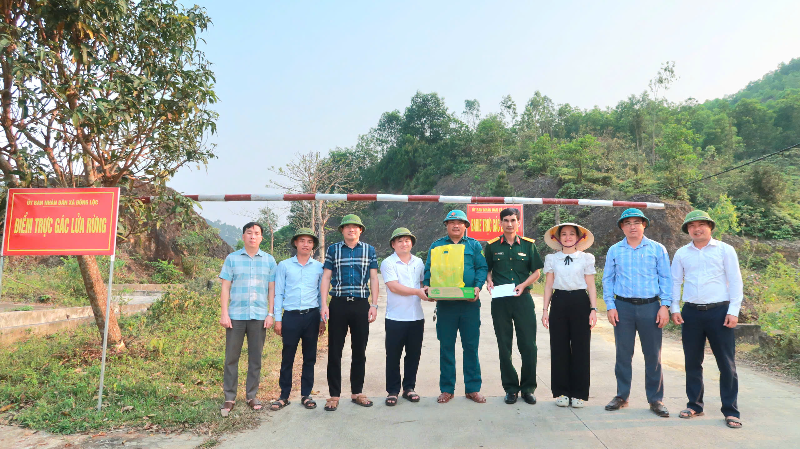 LÃNH ĐẠO XÃ ĐỒNG LỘC KIỂM TRA CÔNG TÁC QUẢN LÝ, BẢO VỆ RỪNG VÀ PHÒNG CHÁY, CHỮA CHÁY RỪNG