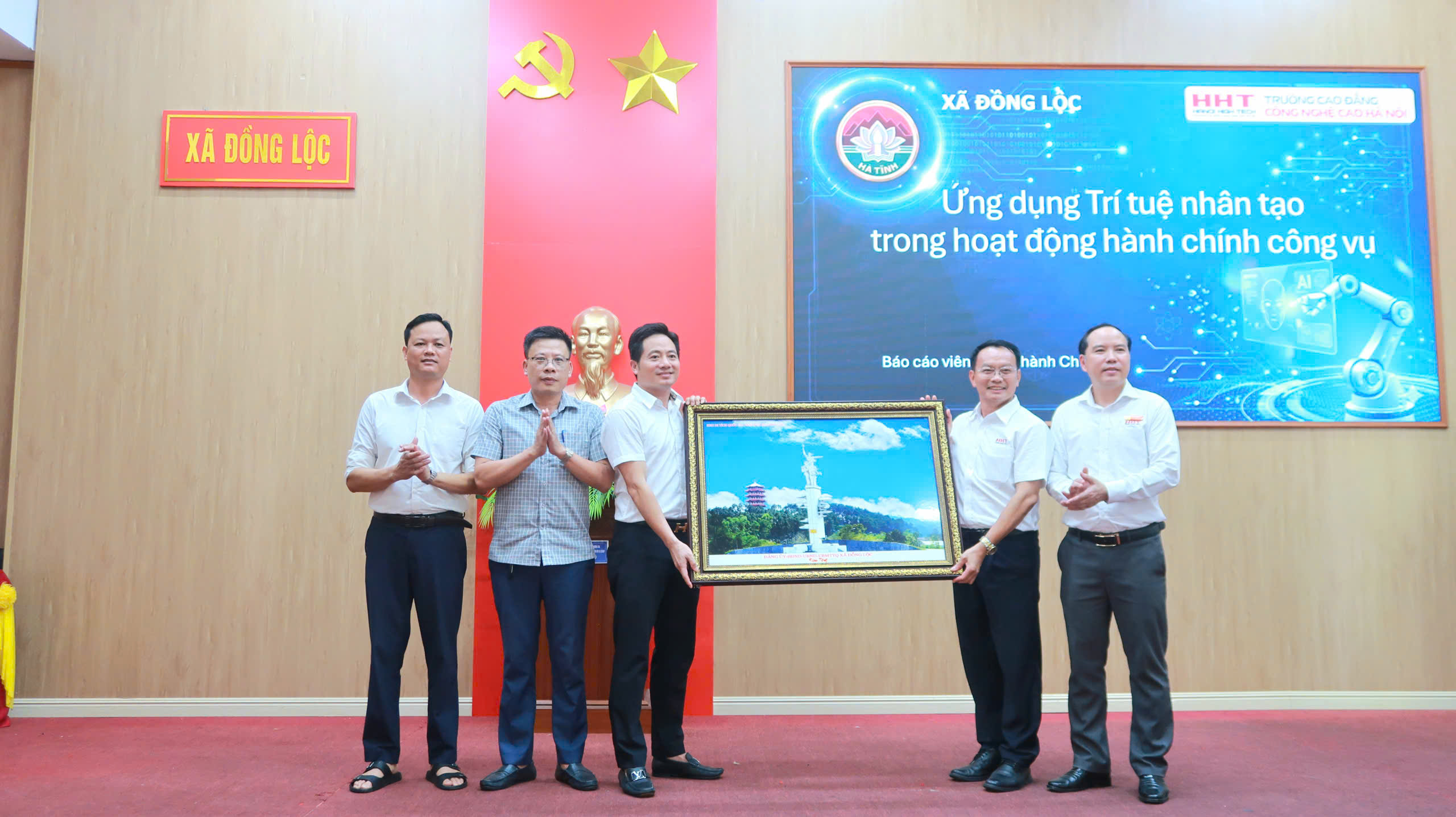 ĐỒNG LỘC TỔ CHỨC TẬP HUẤN ỨNG DỤNG TRÍ TUỆ NHÂN TẠO TRONG LĨNH VỰC HÀNH CHÍNH CÔNG VỤ