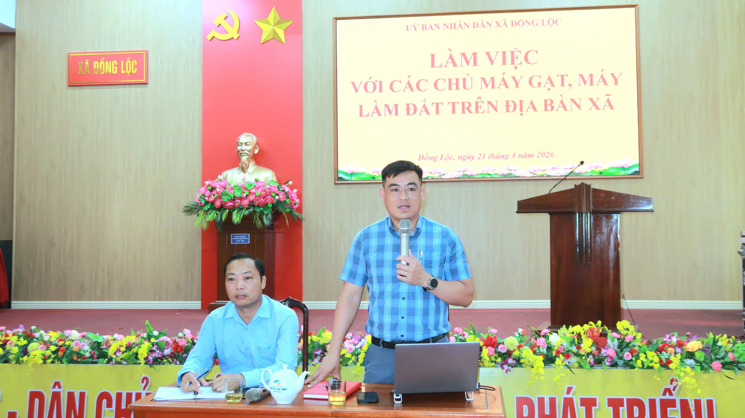 XÃ ĐỒNG LỘC TRIỂN KHAI THU HOẠCH LÚA VỤ XUÂN, CHUẨN BỊ SẢN XUẤT VỤ HÈ THU NĂM 2026