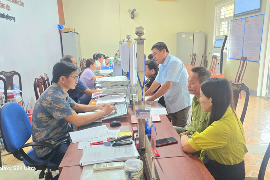 Tiếp tục triển khai “Ngày thứ 5 không giấy hẹn” tại Trung tâm Phục vụ Hành chính công xã Đồng Lộc