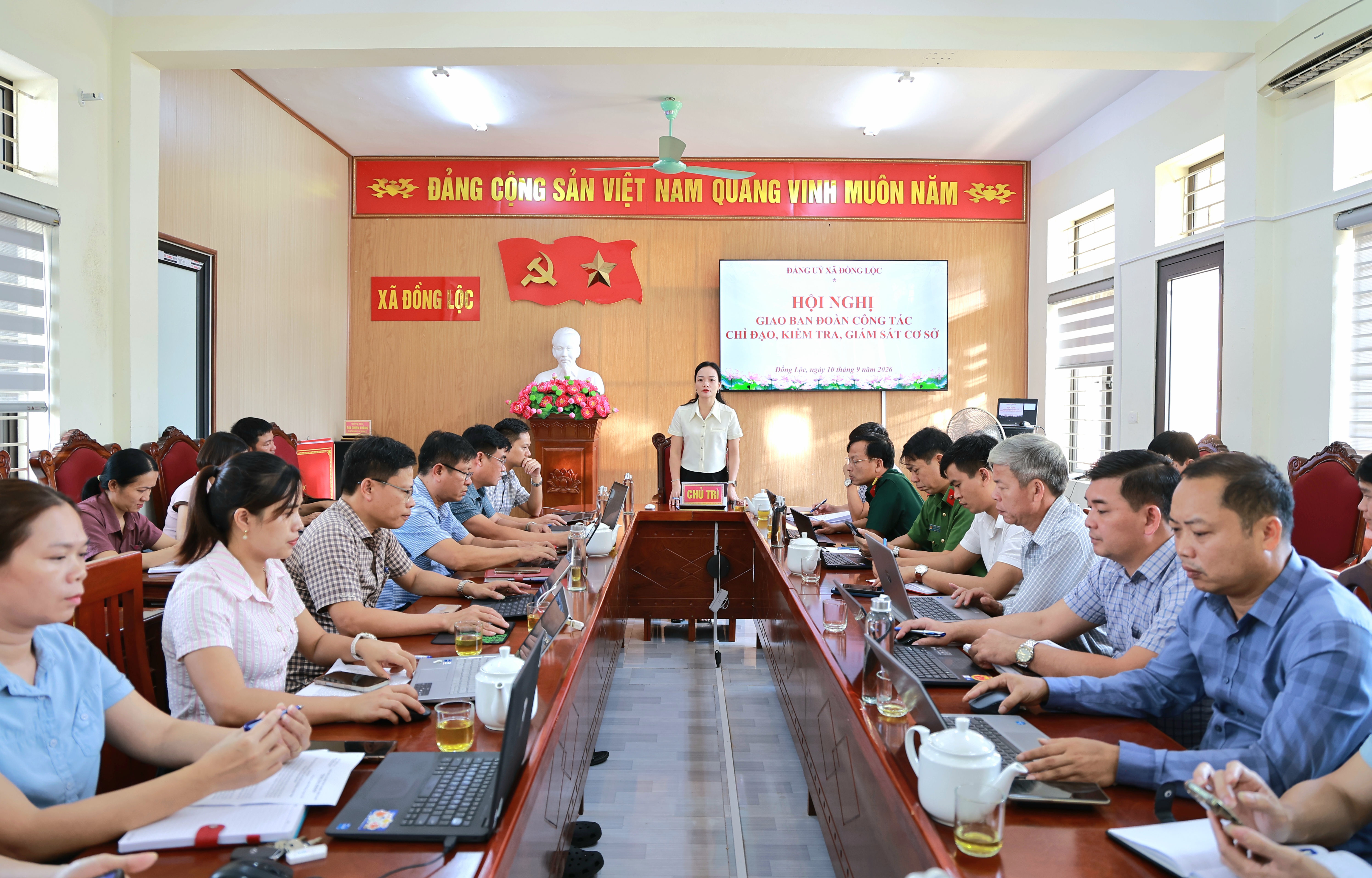Đảng ủy xã Đồng Lộc giao ban các đoàn công tác chỉ đạo, kiểm tra, giám sát cơ sở